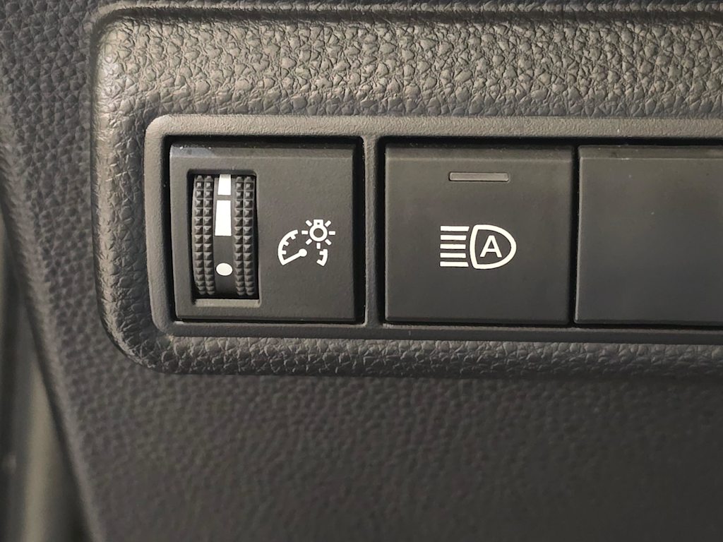 Thumbnail: 2024 Toyota Corolla - 25