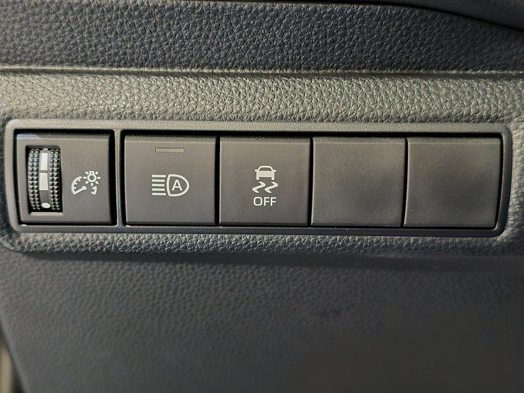 Thumbnail: 2025 Toyota Corolla - 26