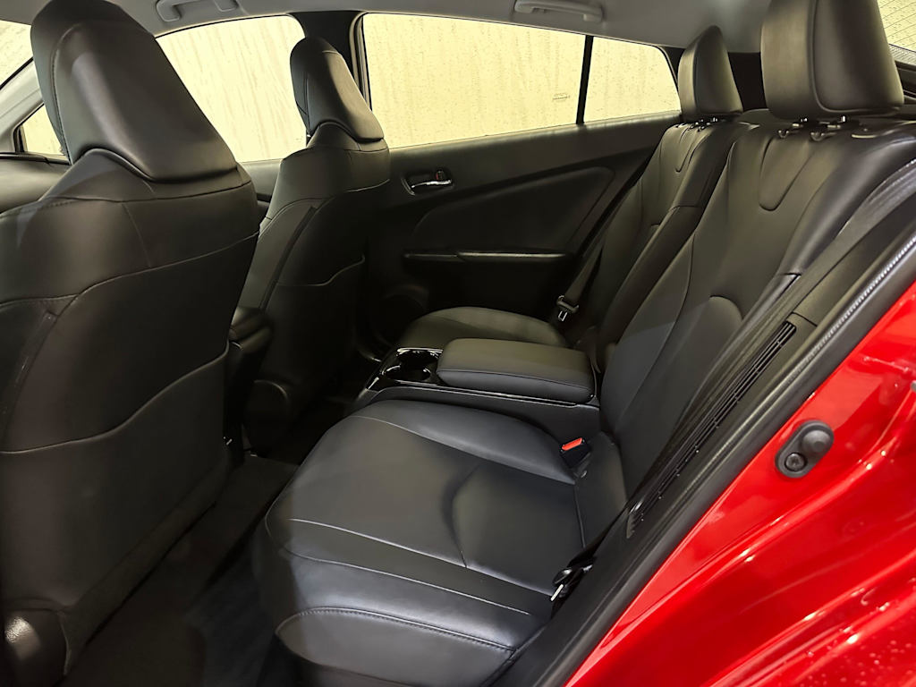 Thumbnail: 2019 Toyota Prius Prime - 13