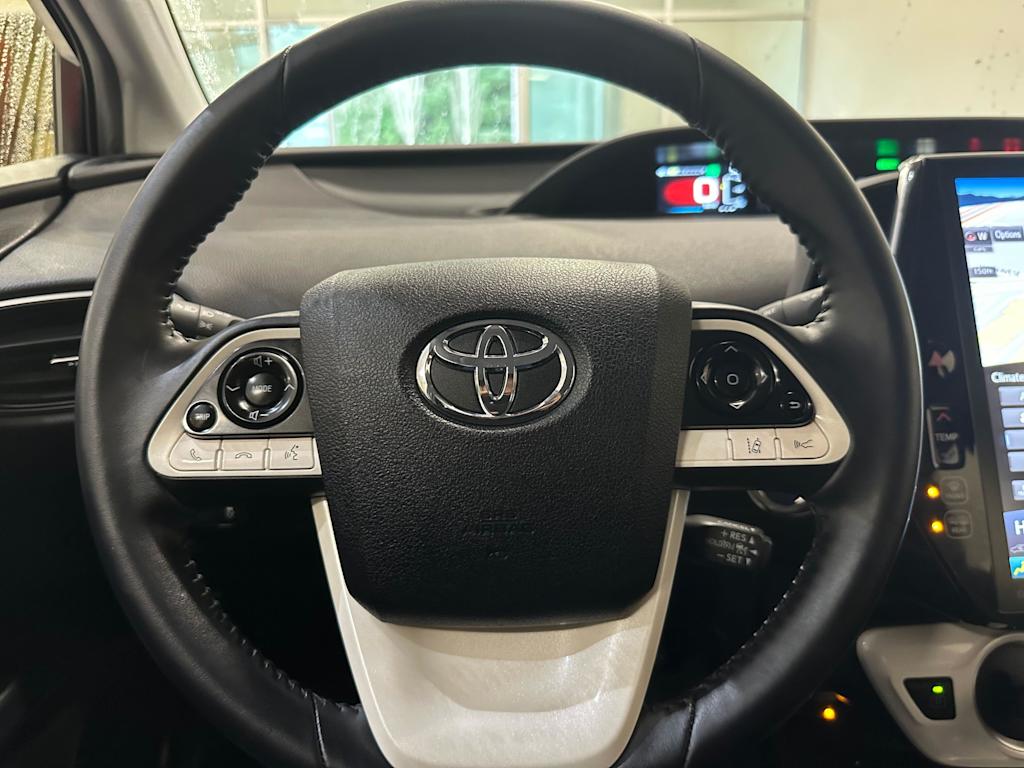 Thumbnail: 2019 Toyota Prius Prime - 14