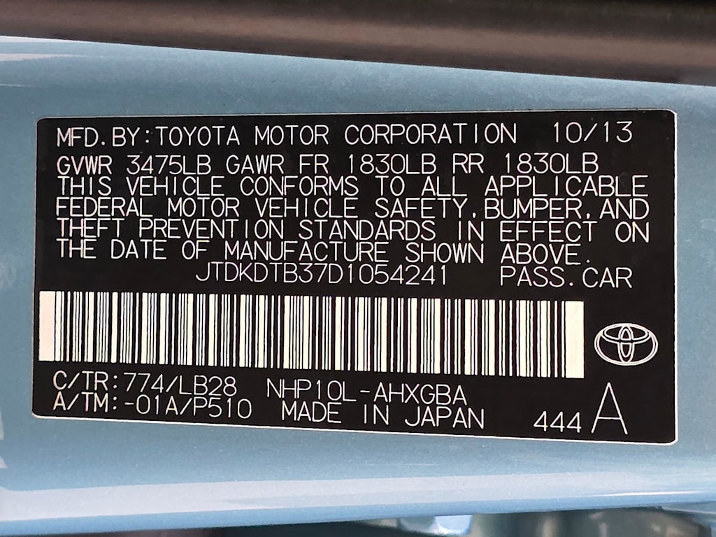 Thumbnail: 2013 Toyota Prius c - 19
