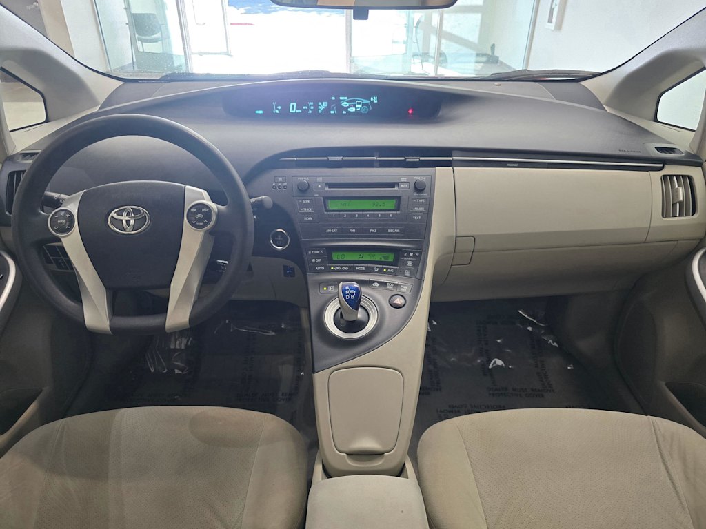 Thumbnail: 2010 Toyota Prius - 10