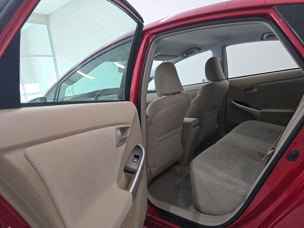 Thumbnail: 2010 Toyota Prius - 27