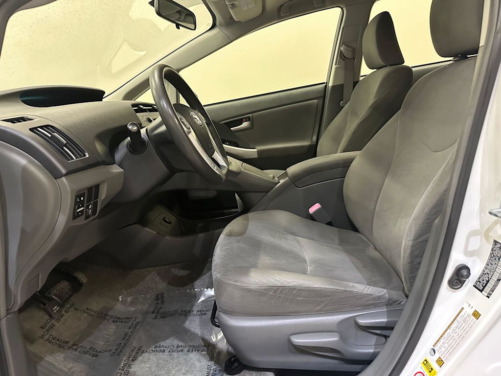 Thumbnail: 2010 Toyota Prius - 11