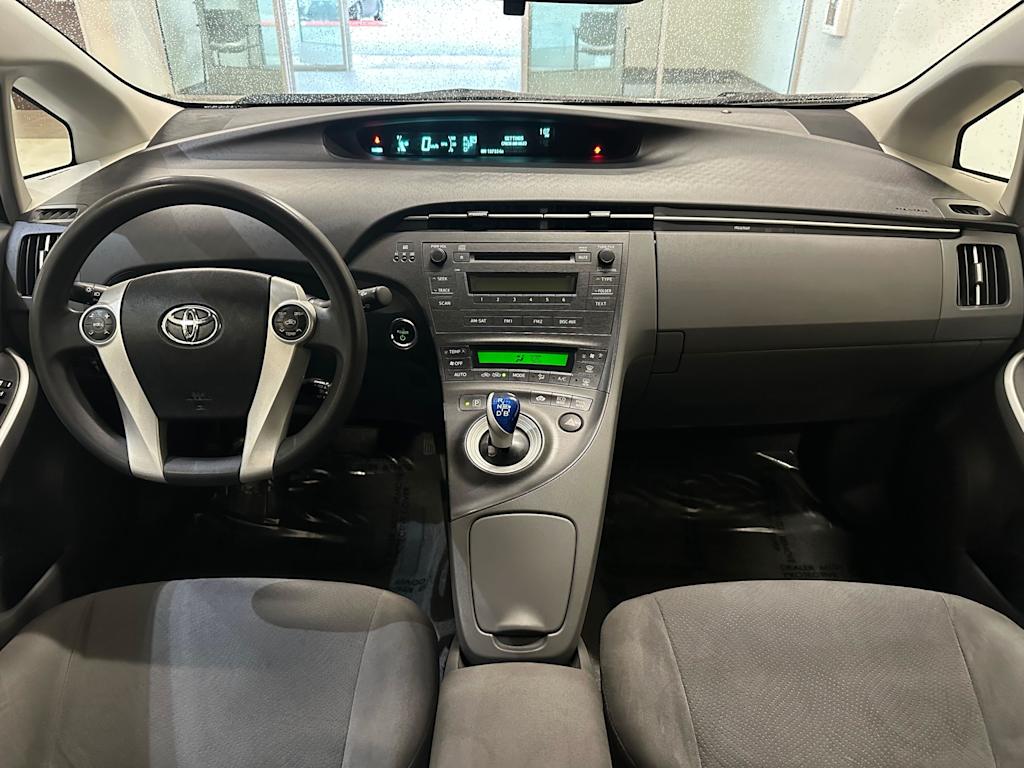 Thumbnail: 2010 Toyota Prius - 10