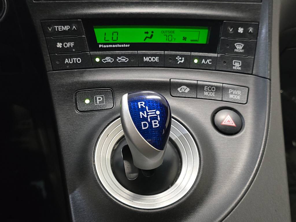 Thumbnail: 2011 Toyota Prius - 16