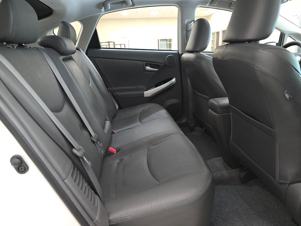 Thumbnail: 2010 Toyota Prius - 29