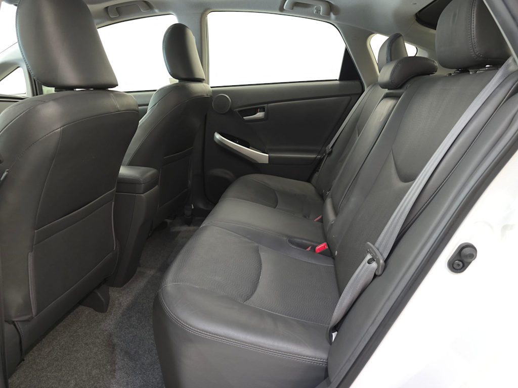 Thumbnail: 2010 Toyota Prius - 13