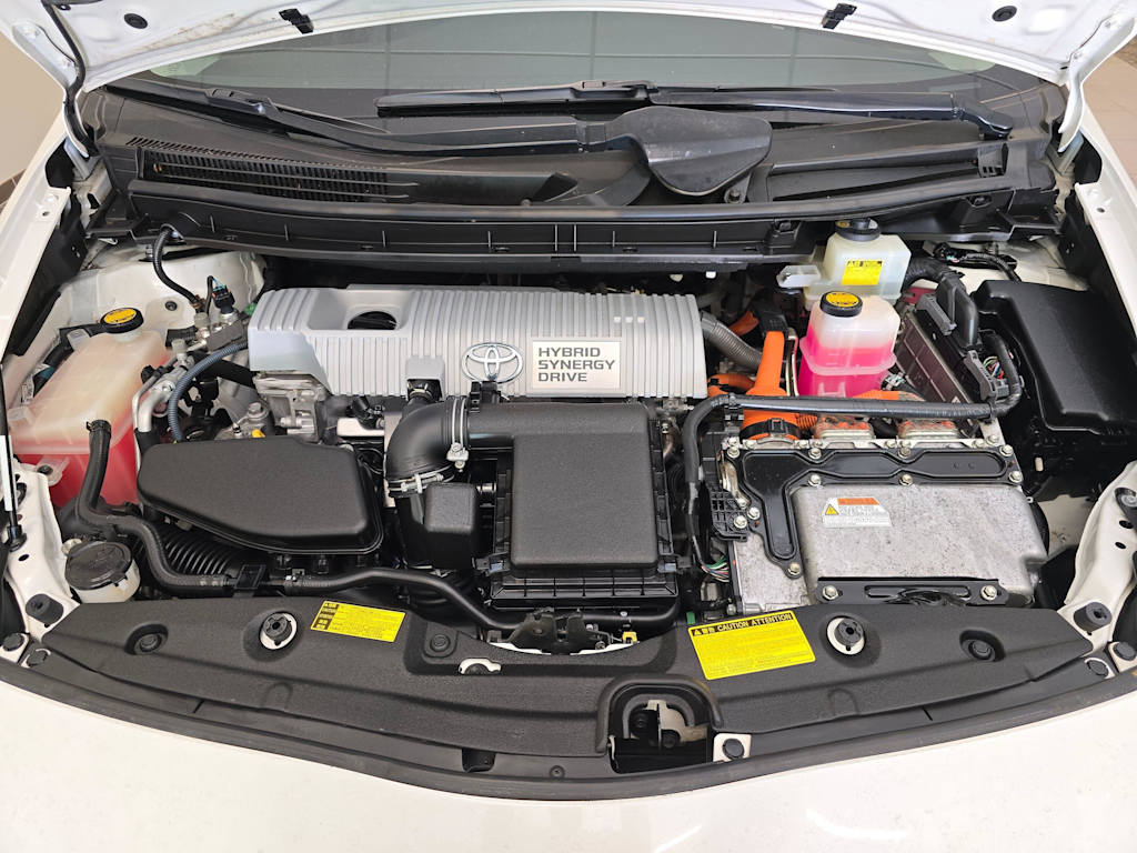 Thumbnail: 2010 Toyota Prius - 9