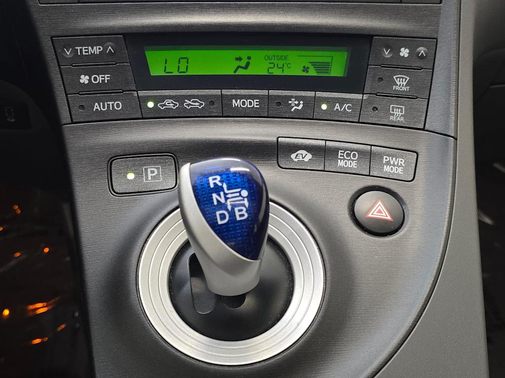 Thumbnail: 2010 Toyota Prius - 24