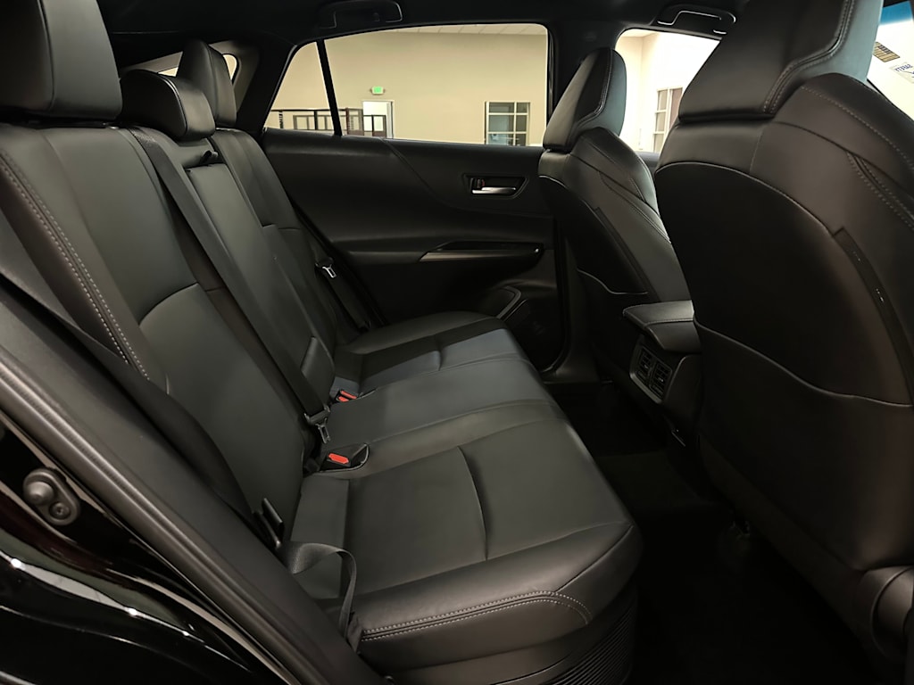 Thumbnail: 2024 Toyota Venza - 30