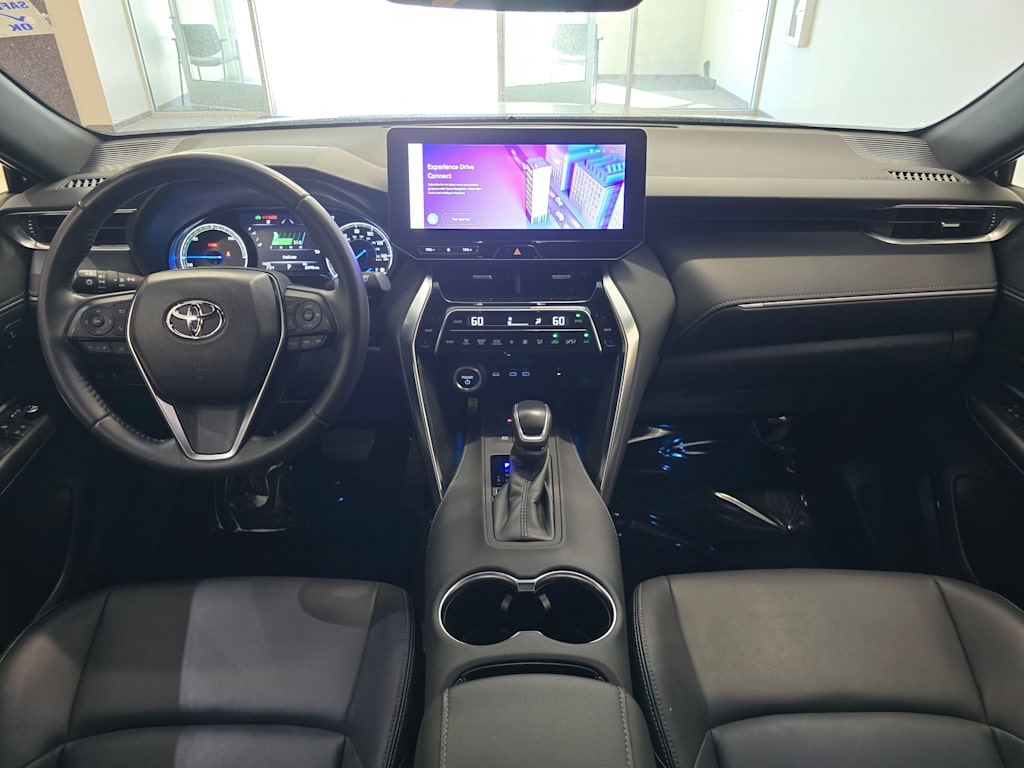 Thumbnail: 2023 Toyota Venza - 10
