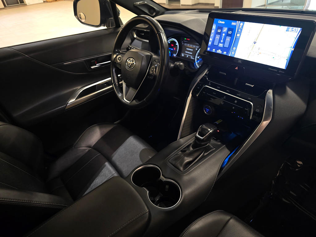 Thumbnail: 2021 Toyota Venza - 15
