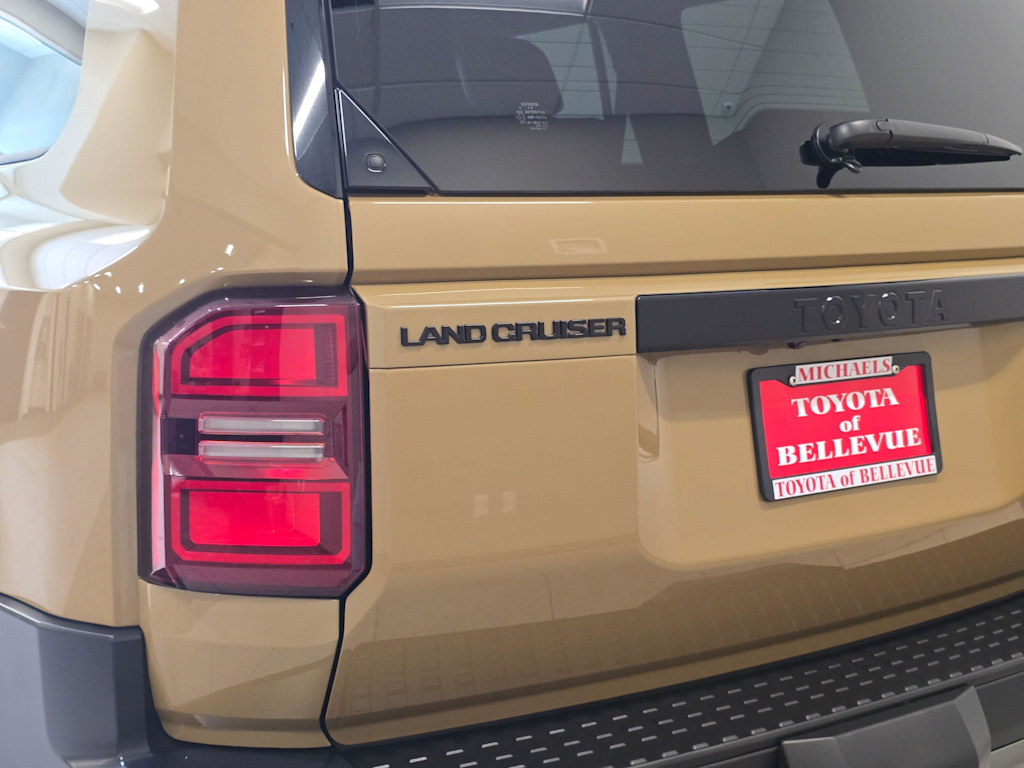 Thumbnail: 2025 Toyota Land Cruiser - 22