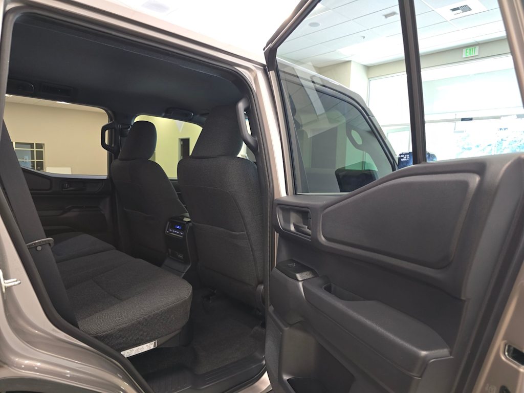 Thumbnail: 2025 Toyota Land Cruiser - 32