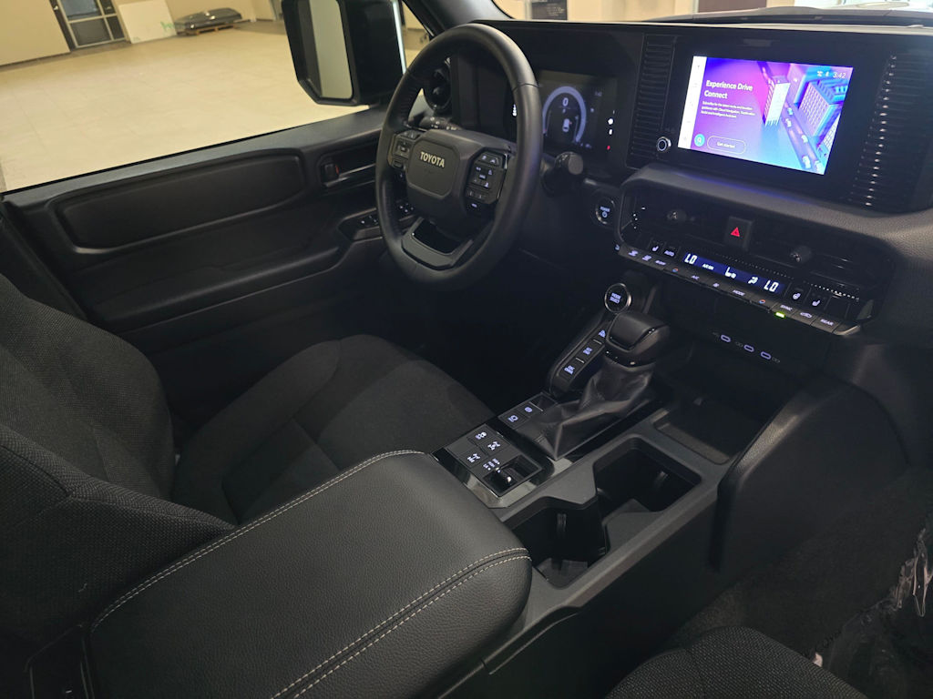 Thumbnail: 2025 Toyota Land Cruiser - 14