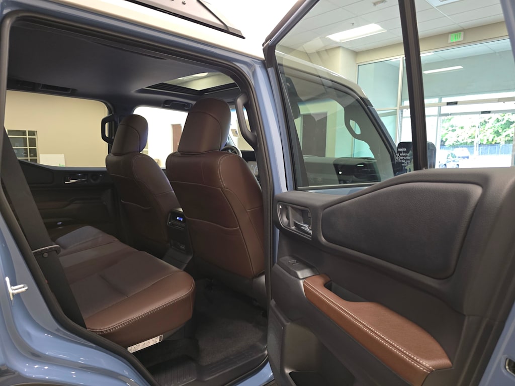 Thumbnail: 2026 Toyota Land Cruiser - 32