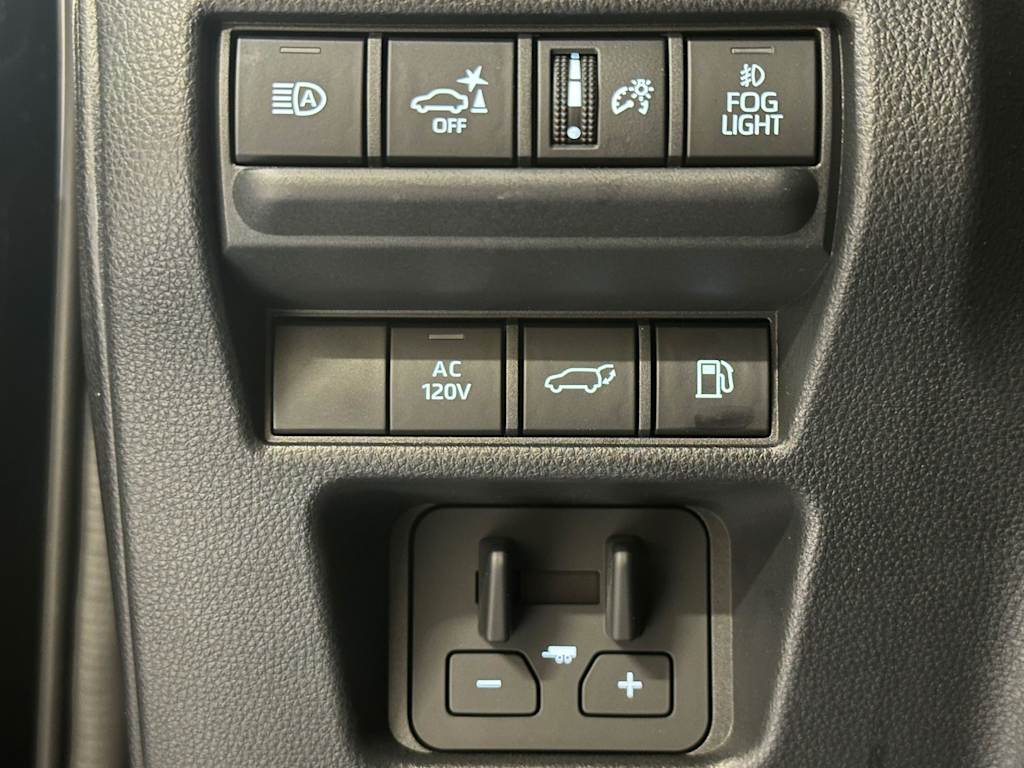 Thumbnail: 2026 Toyota Land Cruiser - 32