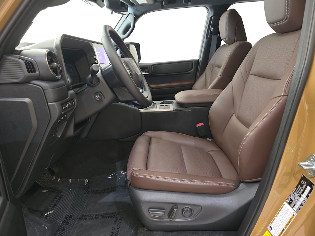 Thumbnail: 2026 Toyota Land Cruiser - 11