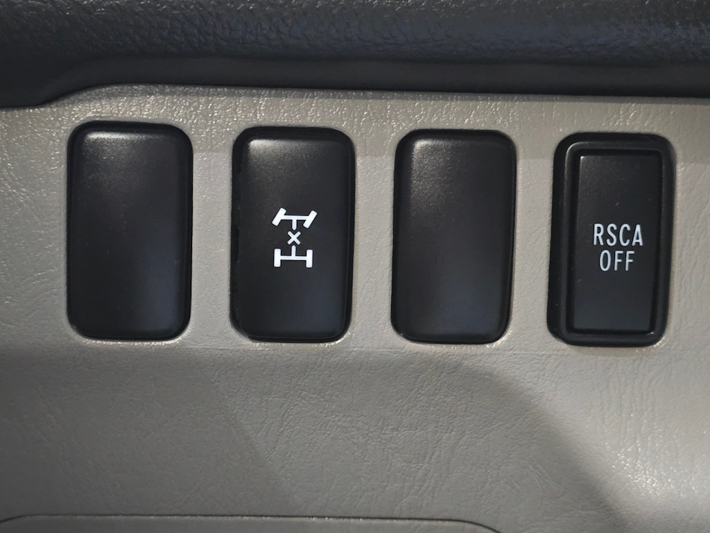 Thumbnail: 2006 Toyota 4Runner - 25