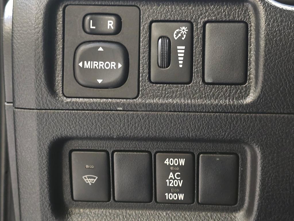 Thumbnail: 2019 Toyota 4Runner - 27