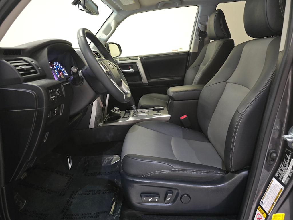 Thumbnail: 2019 Toyota 4Runner - 11