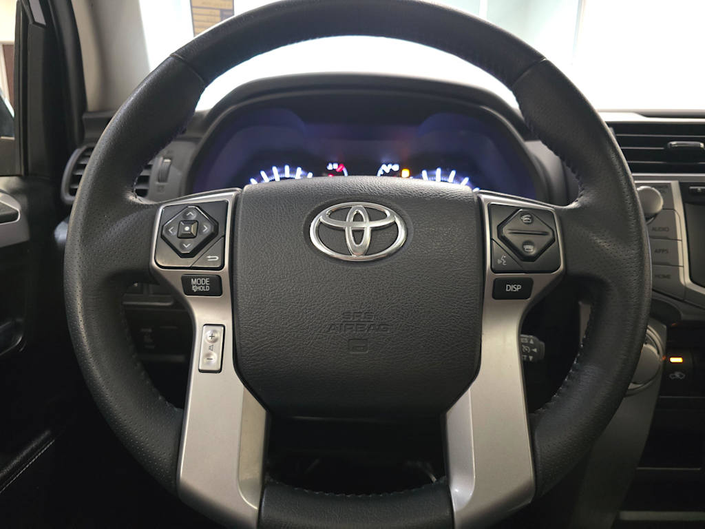 Thumbnail: 2019 Toyota 4Runner - 23