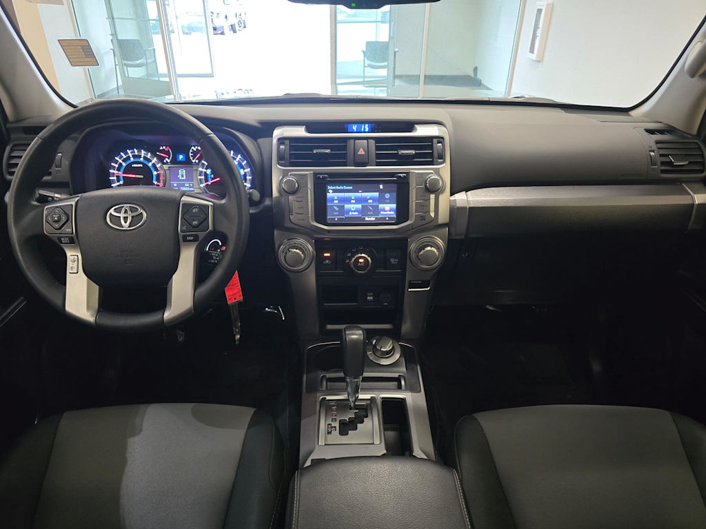 Thumbnail: 2019 Toyota 4Runner - 10