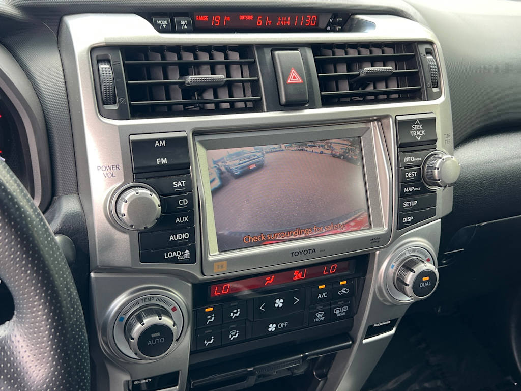 Thumbnail: 2011 Toyota 4Runner - 27