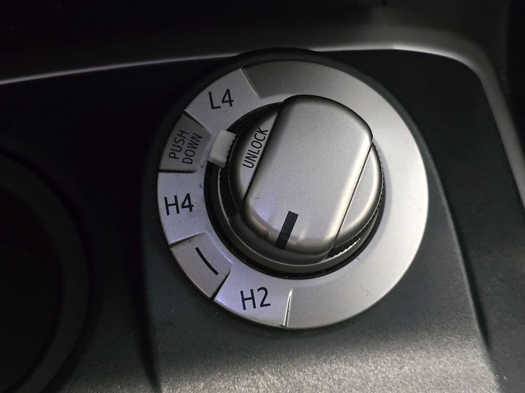 Thumbnail: 2019 Toyota 4Runner - 24