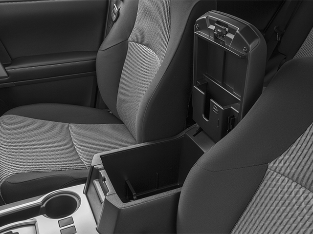 Thumbnail: 2014 Toyota 4Runner - 7