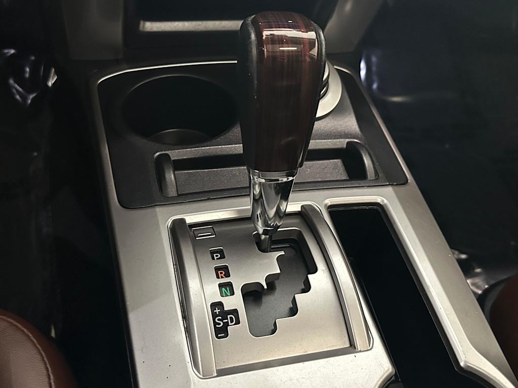 Thumbnail: 2018 Toyota 4Runner - 16