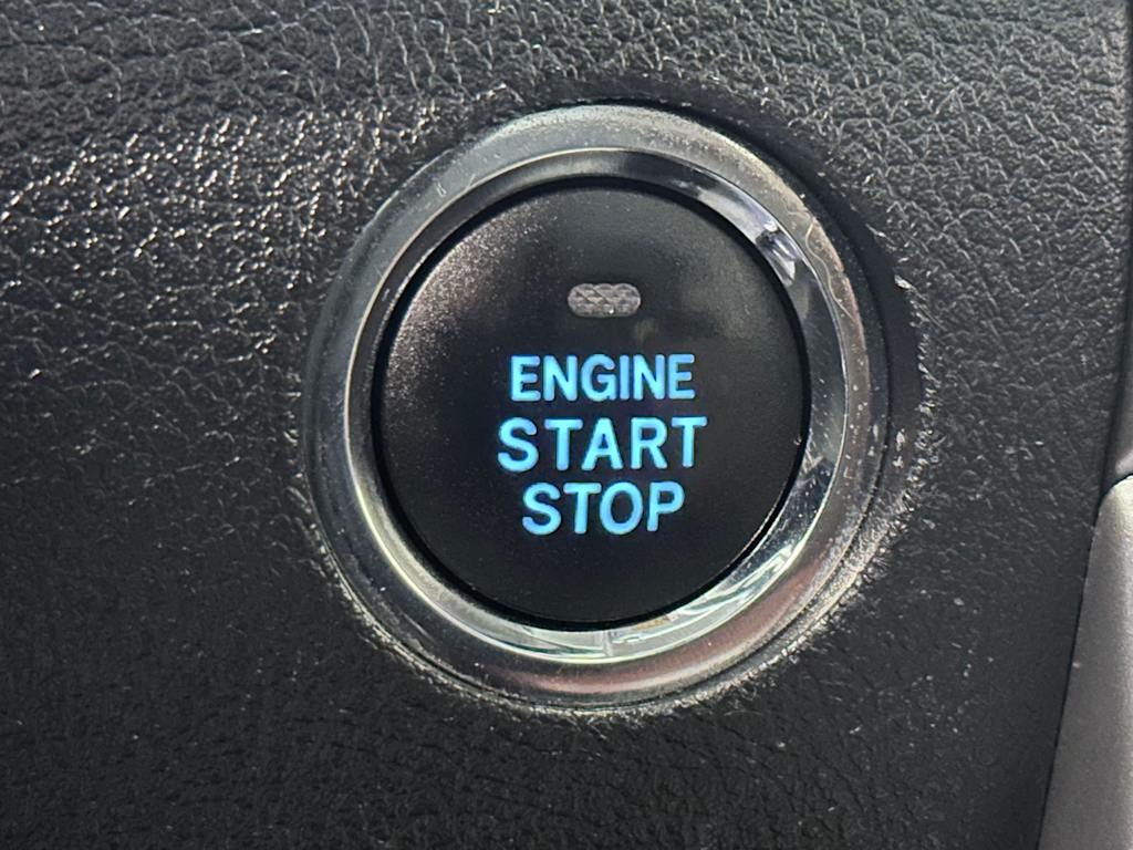 Thumbnail: 2018 Toyota 4Runner - 26