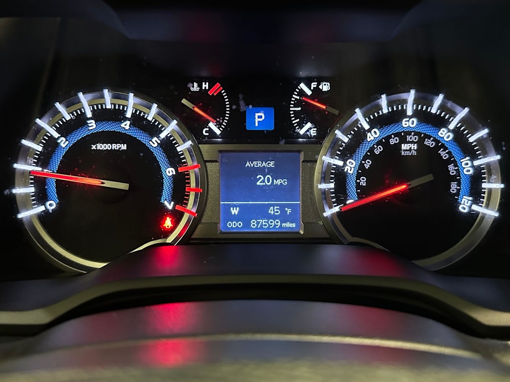 Thumbnail: 2018 Toyota 4Runner - 18