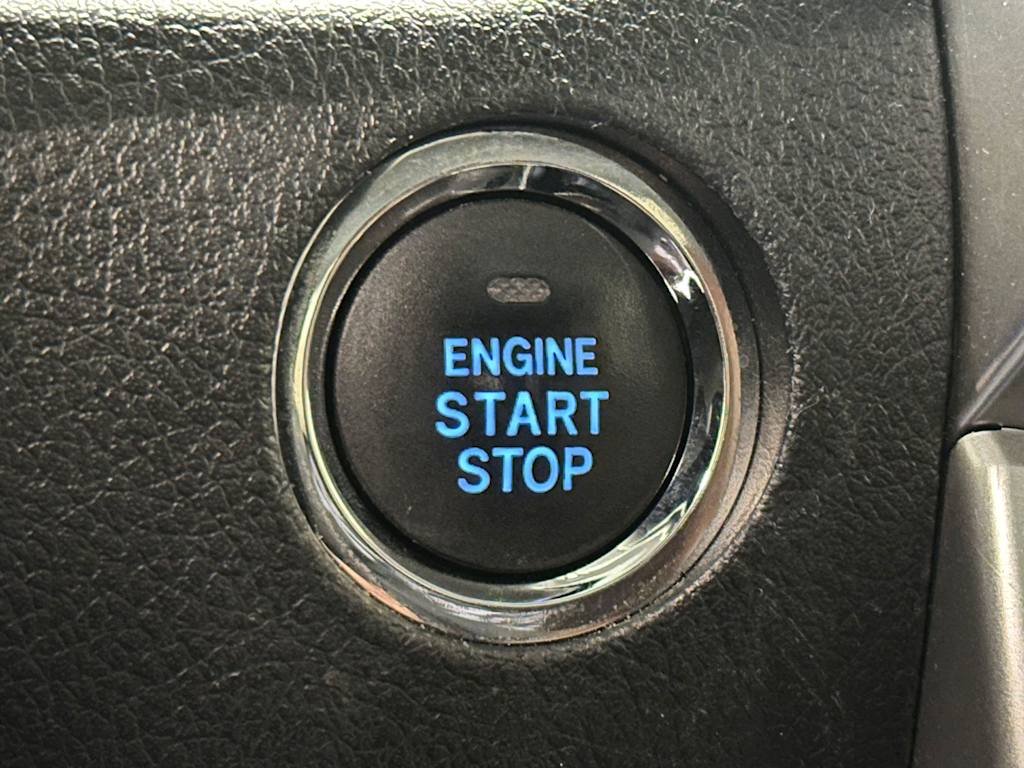 Thumbnail: 2018 Toyota 4Runner - 27