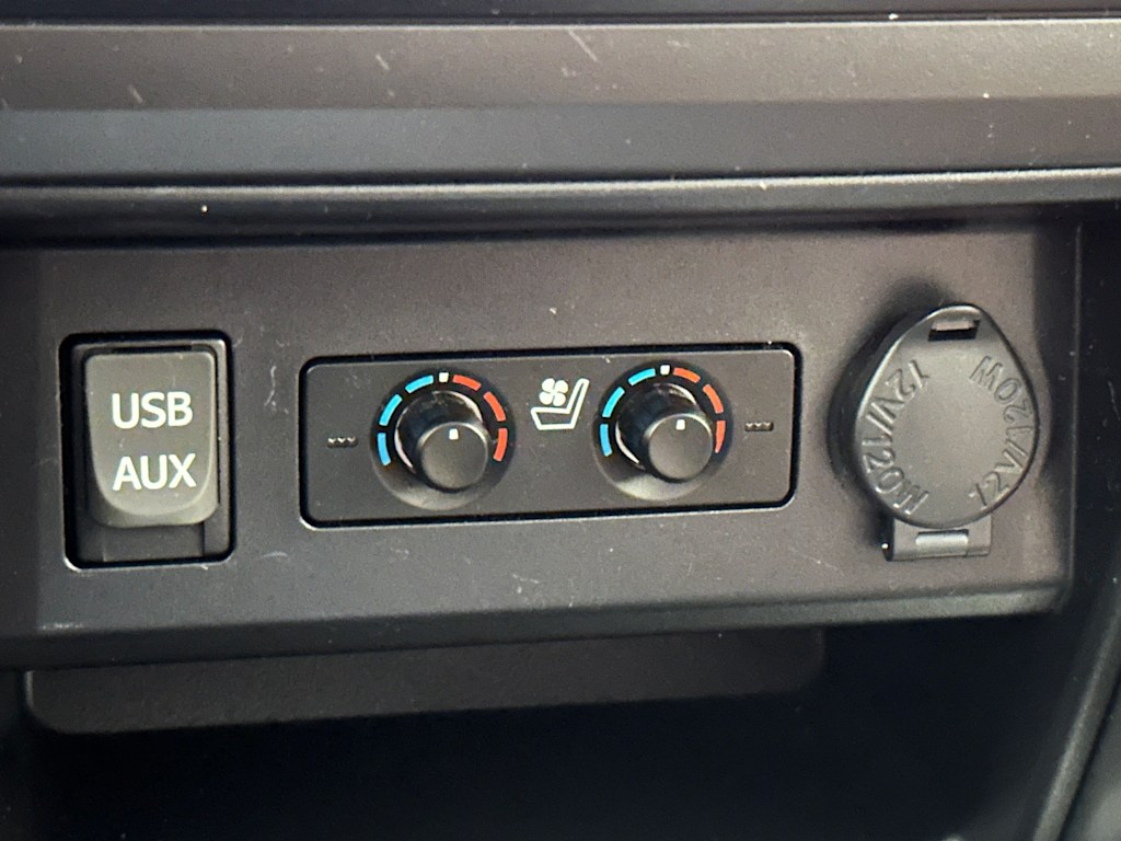 Thumbnail: 2018 Toyota 4Runner - 24