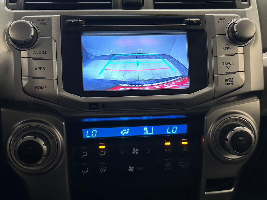 Thumbnail: 2019 Toyota 4Runner - 16