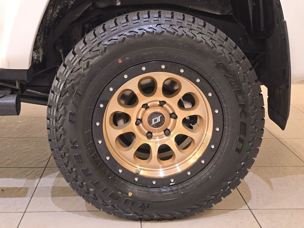Thumbnail: 2017 Toyota 4Runner - 8