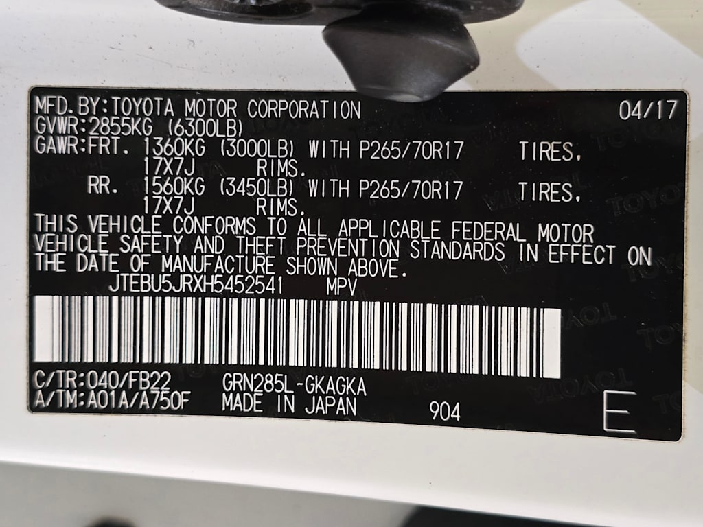 Thumbnail: 2017 Toyota 4Runner - 21