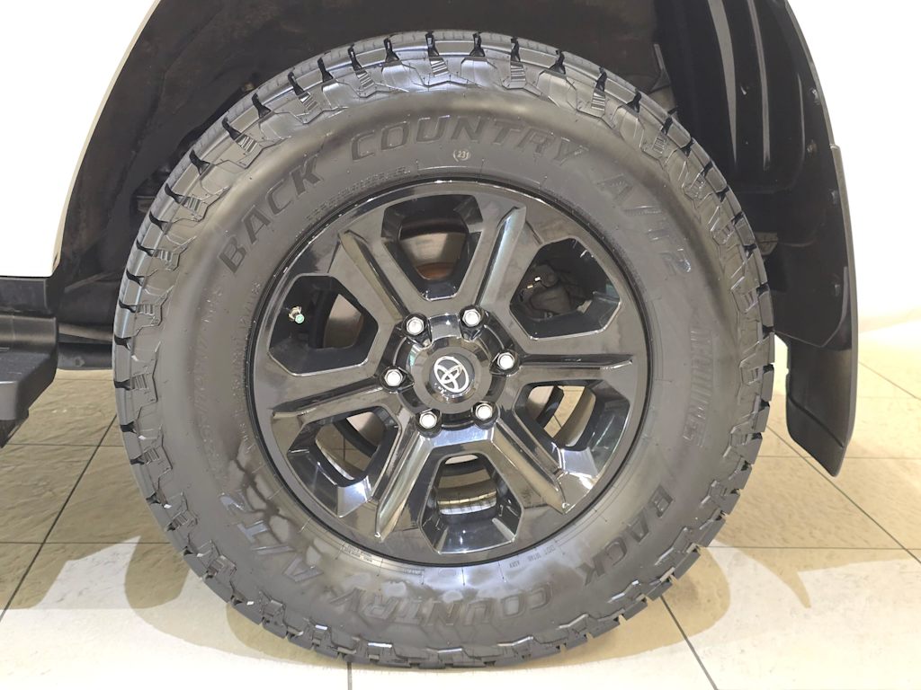 Thumbnail: 2019 Toyota 4Runner - 7