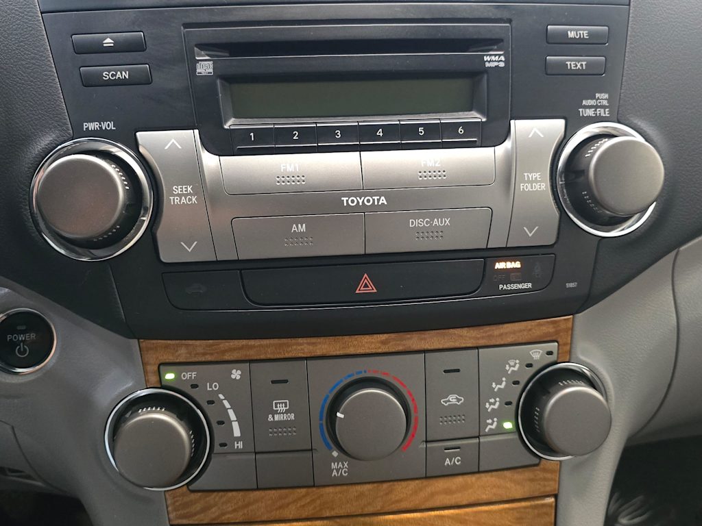 Thumbnail: 2008 Toyota Highlander - 22