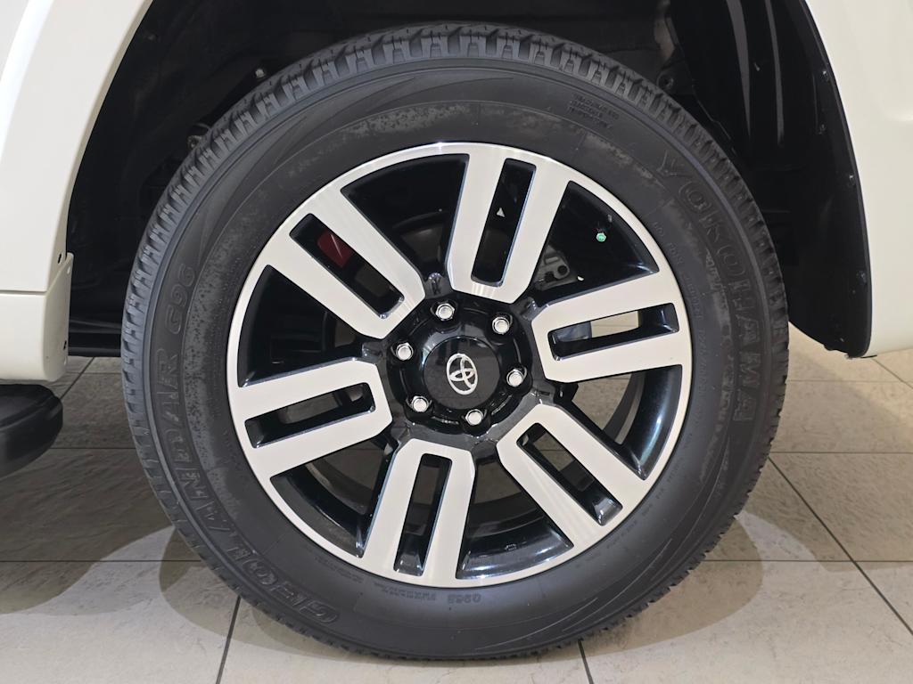 Thumbnail: 2023 Toyota 4Runner - 7