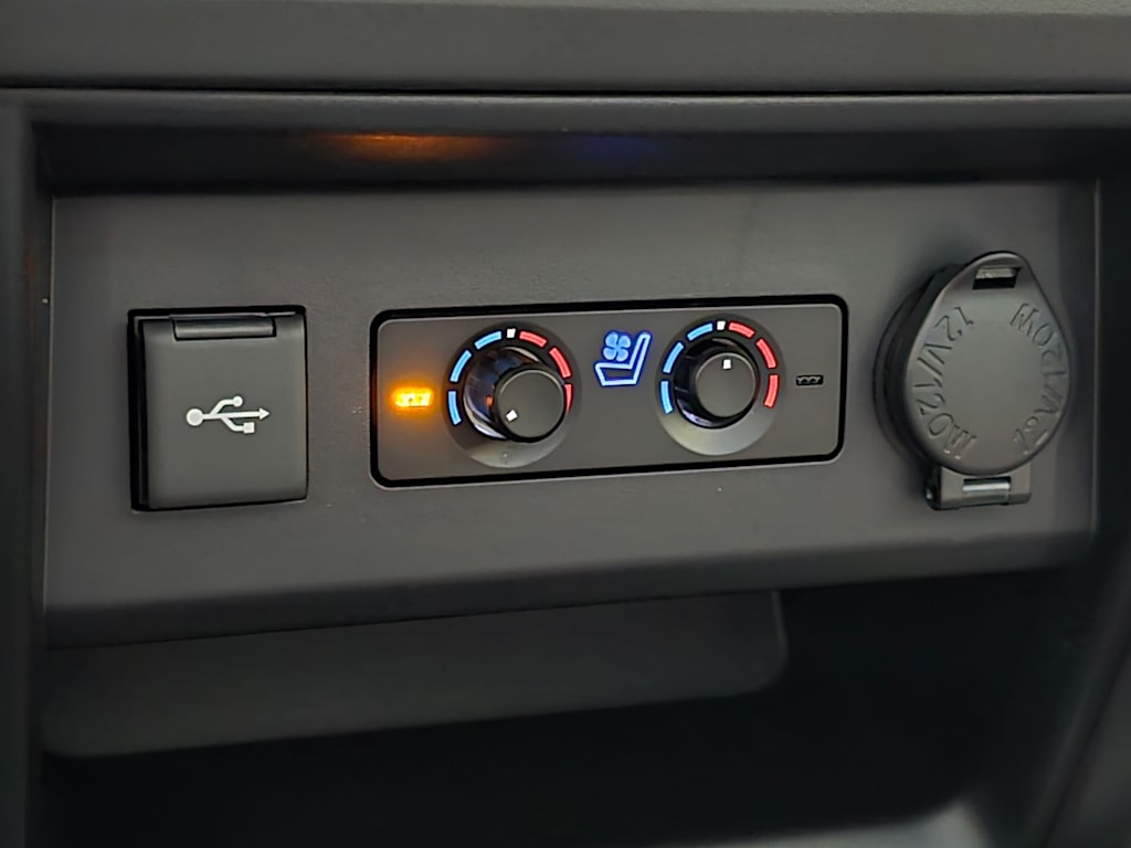 Thumbnail: 2023 Toyota 4Runner - 23