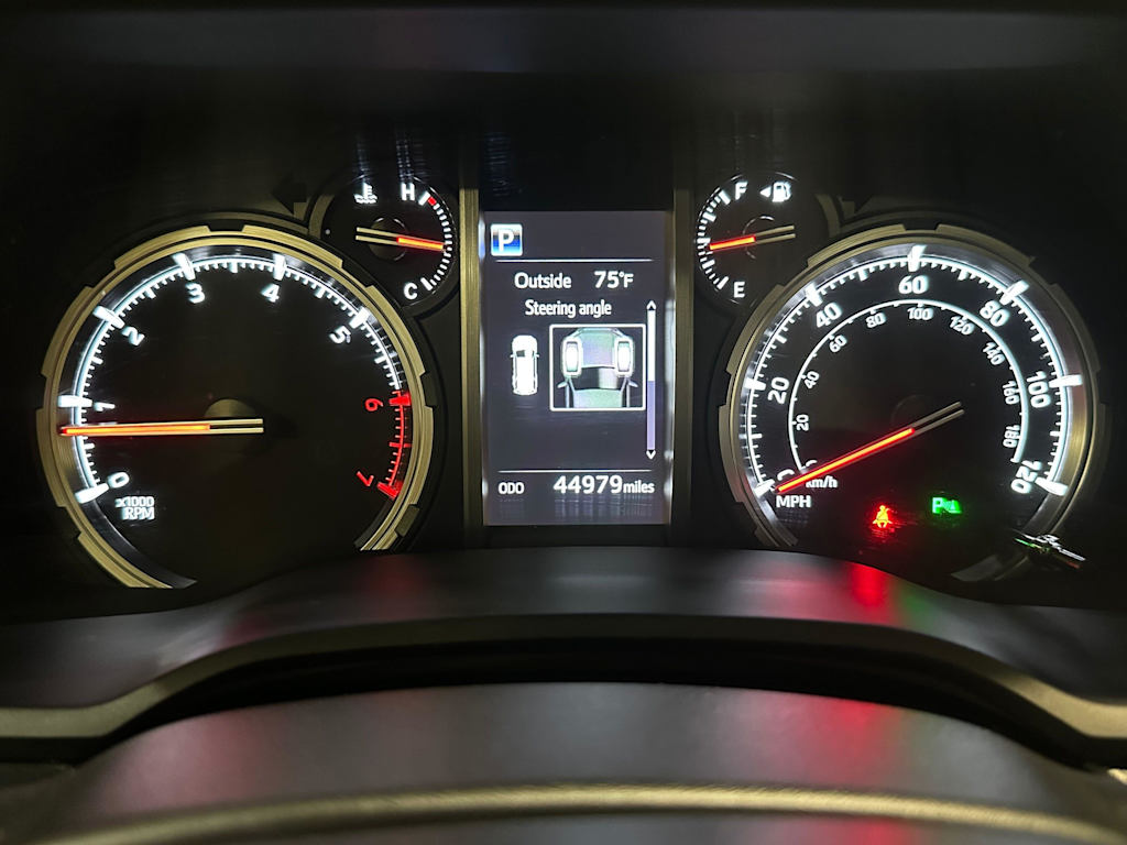 Thumbnail: 2023 Toyota 4Runner - 17