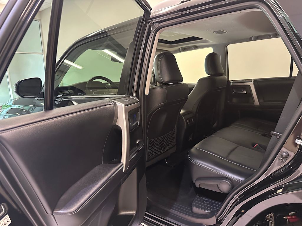 Thumbnail: 2023 Toyota 4Runner - 28