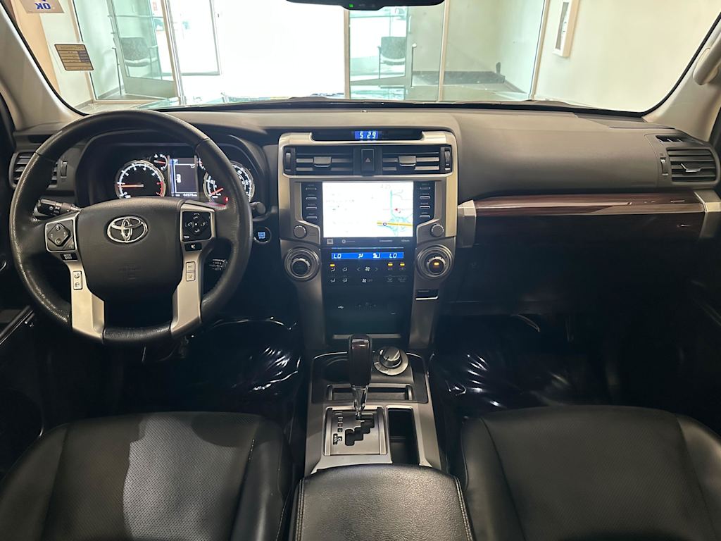 Thumbnail: 2023 Toyota 4Runner - 9
