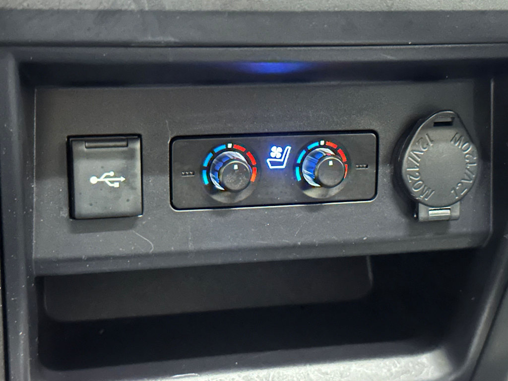 Thumbnail: 2023 Toyota 4Runner - 23