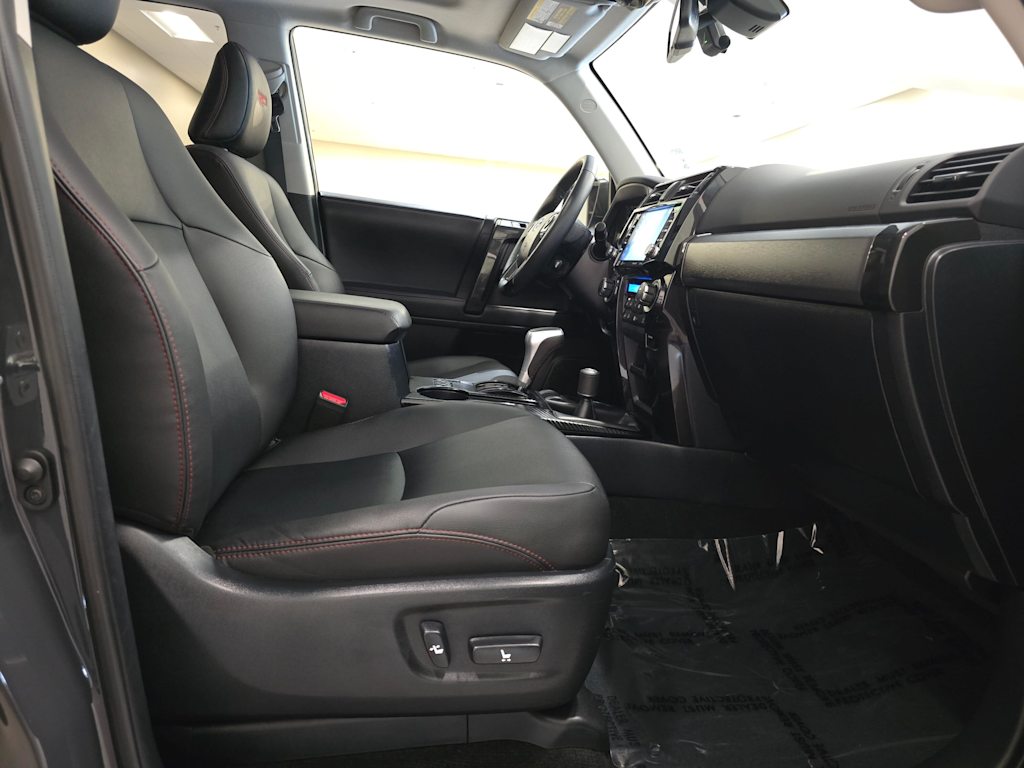 2024 Toyota 4Runner TRD Pro - Photo 12