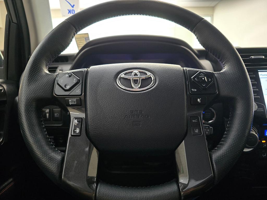 Thumbnail: 2024 Toyota 4Runner - 22