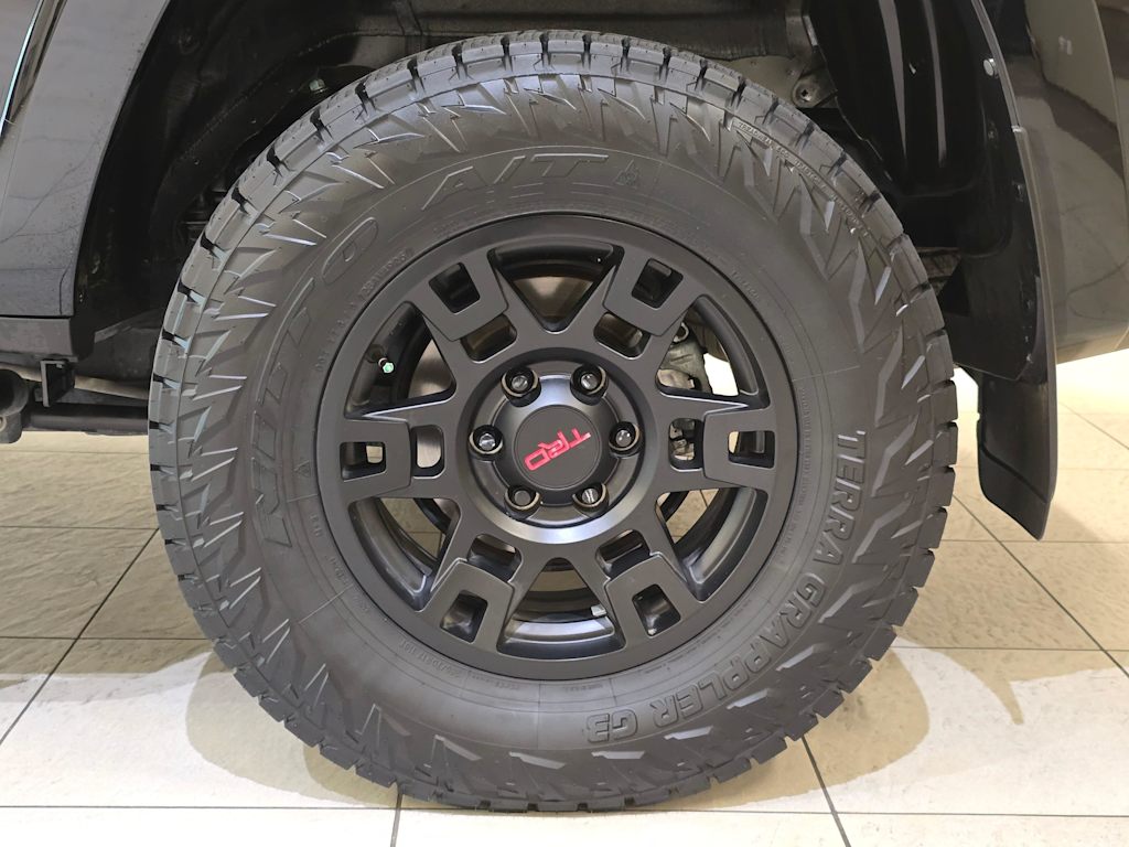 Thumbnail: 2024 Toyota 4Runner - 7